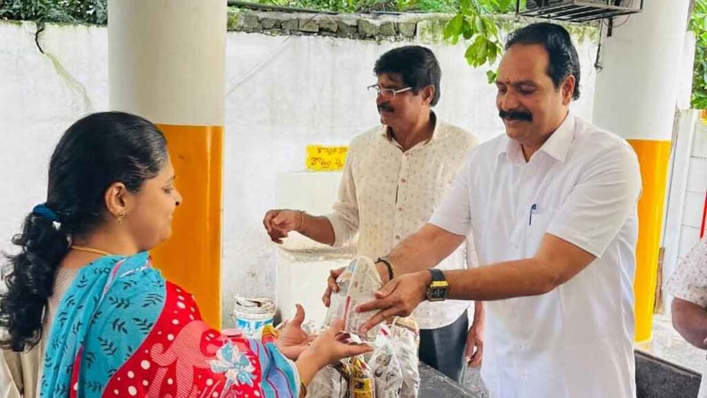 jagadeeshwar goud distributed eco friendly ganesh idols 