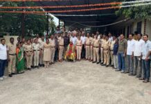 జగద్గిరిగుట్ట సర్కిల్ ఇన్స్పెక్టర్ కేతురి నర్సింహా బదిలీ.. ఘనంగా వీడ్కోలు పలికిన సిబ్బంది, స్థానికులు