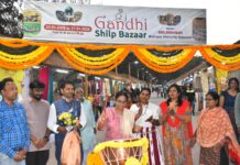 మాదాపూర్ శిల్పారామంలో గాంధీ శిల్ప బజార్ హస్తకళా మేళా