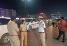 మియాపూర్ ఎక్స్ రోడ్డును సందర్శించిన ట్రాఫిక్ ఉన్నతాధికారులు