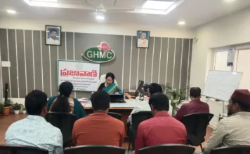 మియాపూర్ సర్కిల్ కార్యాలయంలో ప్రజావాణి