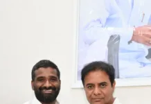 బీఆర్ఎస్ పార్టీ వర్కింగ్ ప్రెసిడెంట్ కేటీఆర్ తో చిర్రా రవీందర్ యాదవ్ భేటీ