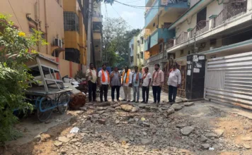 హుడా కాలనీ, గంగారంలో బీజేపీ నాయకుల పర్యటన