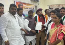 కాంగ్రెస్ పార్టీ బీసీలకు సముచిత స్థానం కల్పించాలి: భేరి రామచంద్ర యాదవ్