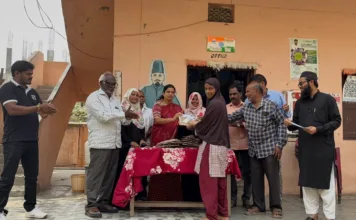 పదో తరగతి విద్యార్థులు పరీక్షల్లో రాణించాలి: మాజీ కార్పొరేటర్ బొబ్బ నవతా రెడ్డి