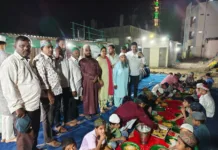 ఇందిరా నగర్ బస్తీలో ఇఫ్తార్ విందు