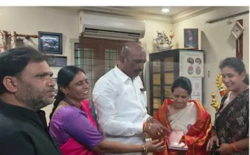 ప్రముఖ డాక్టర్ ఉమను కలిసిన డాక్టర్ వెంకట్ రెడ్డి