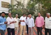 ప్రగతి ఎన్క్లేవ్ కాలనీ పార్కు అభివృద్ధికి కృషి: మాజీ కార్పొరేటర్ ఉప్పలపాటి శ్రీకాంత్