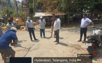 ప్రశాంత్ నగర్ కాలనీలో వాటర్ వర్క్స్ అధికారుల పర్యటన