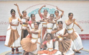 శిల్పారామంలో అలరించిన నృత్య ప్రదర్శనలు