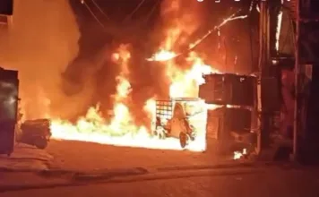 మార్తాండ్ నగర్లో ట్రాన్స్ఫార్మర్ వద్ద అగ్ని ప్రమాదం.. తక్షణమే స్పందించిన మాజీ కార్పొరేటర్ హమీద్ పటేల్..