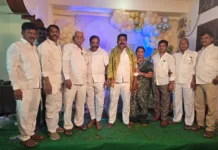 పదవీ విరమణ పొందిన పల్లపు వడ్డే యాదయ్యకు బేరి రామచందర్ యాదవ్ శుభాకాంక్షలు