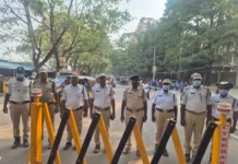 మియాపూర్లో ప్రశాంతంగా ఈస్టర్ ప్రార్థనలు: ట్రాఫిక్ సీఐ ప్రశాంత్