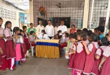 తారానగర్ వీకర్ సెక్షన్ లో దంత వైద్య శిబిరం