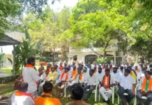 రానున్న ఎన్నికల్లో కాంగ్రెస్ కి తగిన బుద్ధి చెప్పాలి: రవికుమార్ యాదవ్