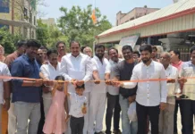 పార్కుల్లో మొక్కలను విరివిగా నాటాలి: PAC చైర్మన్ ఆరెకపూడి గాంధీ