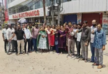 ఇంటర్ ఫలితాల్లో సత్తా చాటిన ఎస్ఆర్ శ్రీ గాయత్రి విద్యార్థులు