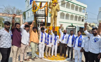 మక్తా మహబూబ్ పేటలో అంబేద్కర్కు ఘన నివాళి