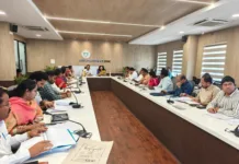 పెండింగ్లో ఉన్న పనులను వెంటనే పూర్తి చేయాలి: సిఎంసి కమిషనర్ జి సృజన