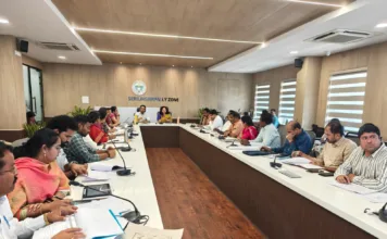 పెండింగ్లో ఉన్న పనులను వెంటనే పూర్తి చేయాలి: సిఎంసి కమిషనర్ జి సృజన