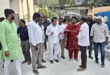 ప్రేమ్ నగర్ బి బ్లాకులో మాజీ కార్పొరేటర్ హమీద్ పటేల్ పర్యటన