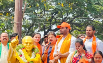 మహిళలకు రిజర్వేషన్లను అమలు చేసిన ఏకైక నాయకుడు ప్రధాని మోదీ: రవికుమార్ యాదవ్