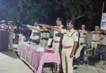 రోడ్డు భద్రత, ట్రాఫిక్ నియమాలపై విద్యార్థులకు అవగాహన కార్యక్రమం