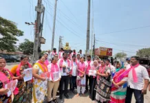 తెలంగాణ ప్రజలకు ఎంపీ తేజస్వి క్షమాపణలు చెప్పాలి: పొట్ట నరేందర్ యాదవ్