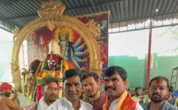 ఘనంగా శ్రీ కాళీమాత అభిషేకం