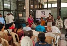 మియాపూర్ సర్కిల్ కార్యాలయంలో ఆసరా కార్డుల పంపిణీ