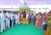 శ్రీ శ్రీ శ్రీ భగీరథ మహర్షికి PAC చైర్మన్ ఆరెకపూడి గాంధీ ఘన నివాళులు