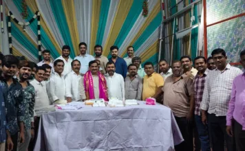 ఘనంగా జిఎల్ఎన్ రెడ్డి జన్మదిన వేడుకలు