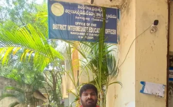 కళాశాలల ఆగడాలపై చర్యలు తీసుకోవాలి: పల్లె మురళి