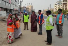 ప్రజలు పారిశుద్ధ్యానికి ప్రాధాన్యత ఇవ్వాలి: డీసీ శశిరేఖ