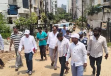 సమత నగర్ కాలనీలో డ్రైనేజీ సమస్యను వెంటనే పరిష్కరించాలి: నార్నె శ్రీనివాస రావు