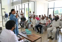 తెల్లాపూర్లో సీఎంసీ కమిషనర్ సృజన క్షేత్రస్థాయి తనిఖీ