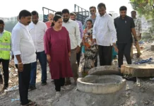 హైదర్నగర్లో కమిషనర్ సృజన వార్డు పర్యటన