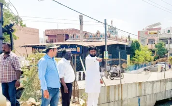 కాయదమ్మకుంట చెరువు పనులను పరిశీలించిన బాలింగ్ గౌతమ్ గౌడ్