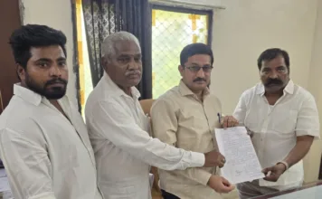 నేతాజీ నగర్ కాలనీలో తాగునీటి సమస్యలను పరిష్కరించాలి: బేరి రామచంద్ర యాదవ్