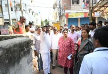 కుత్బుల్లాపూర్ వార్డు-286లో సీఎంసీ కమిషనర్ సృజన క్షేత్రస్థాయి తనిఖీ