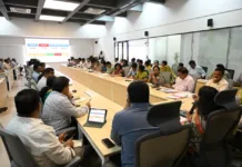 పౌరులతో స్నేహ పూర్వక సంబంధాలను నెలకొల్పాలి: సీఎంసీ సృజన