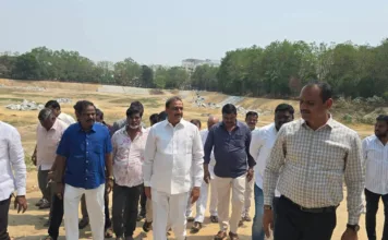 నెరేళ్ల చెరువు సుందరీకరణకు కృషి: PAC చైర్మన్ ఆరెకపూడి గాంధీ