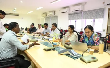 సీఎంసీ ప్రజావాణికి 63 ఫిర్యాదులు