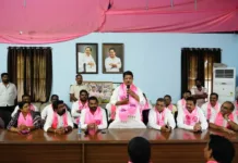 కేసీఆర్ పాలనతోనే తెలంగాణ అభివృద్ధి.. మళ్లీ బీఆర్ఎస్ను గెలిపించాలని పిలుపు
