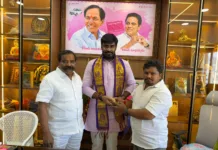 రవికుమార్ యాదవ్కు హరికృష్ణ చారి శుభాకాంక్షలు