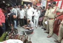 అర్థరాత్రి బెల్ట్ షాపులపై ఆరెకపూడి గాంధీ దాడి.. నిర్వాహకులను పట్టించి పోలీసులకు అప్పగింత..