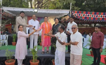 CMC సమ్మర్ కోచింగ్ క్యాంప్ ముగింపు వేడుకలు.. బహుమతులు అందజేసిన ఆరెకపూడి గాంధీ..