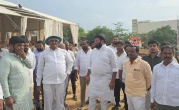 రూ.2వేల కోట్ల అభివృద్ధి పనులకు శంకుస్థాపనపై సమీక్ష