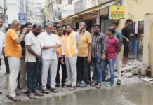 గచ్చిబౌలి డ్రైనేజ్ సమస్యపై రవికుమార్ యాదవ్ ఫైర్