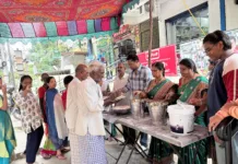 ఆకలి తీర్చడమే సేవ ధ్యేయం: అట్టేపల్లి రామప్రభు